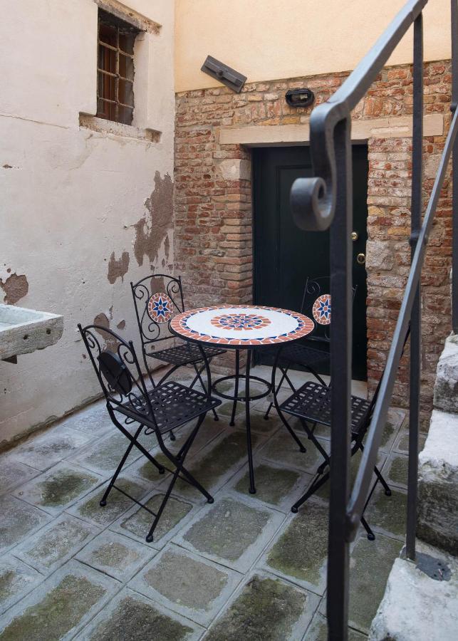 Corte Del Tintor Apartments Veneza Exterior foto