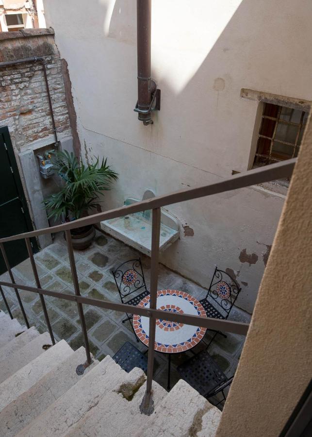 Corte Del Tintor Apartments Veneza Exterior foto